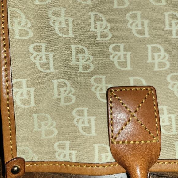 Dooney and Bourke Medium Canvas Leather Monogram Tote Purse Sand - Picture 13 of 15